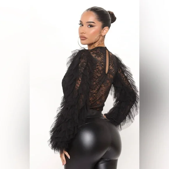 NWT- Fashion Nova- She's So Extra Bodysuit - Black - Picture 4 of 6